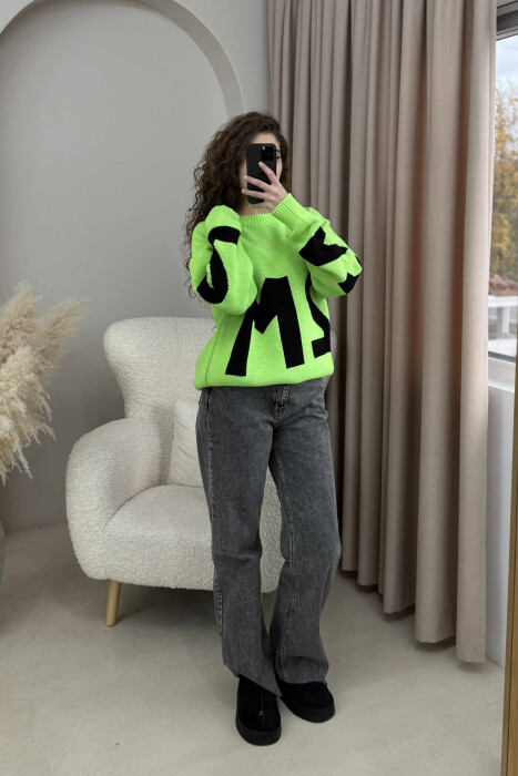 2M FRONT WRITTING KNITTED WOMEN SWEATER LIGHT GREEN/JEZB - 