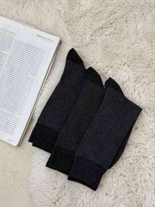 3 PAIR SIMPLE MEN SOCKS IN BLACK COLOR - 2