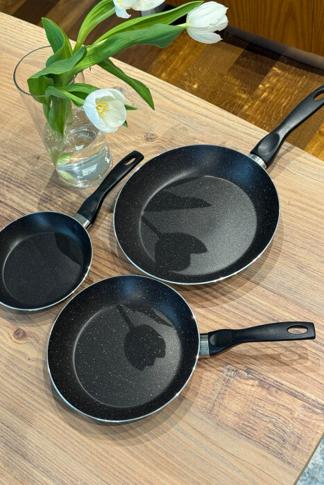 3 PIECES FRYING PAN SET 18-22-26 CM BLACK/ E ZEZE - 3