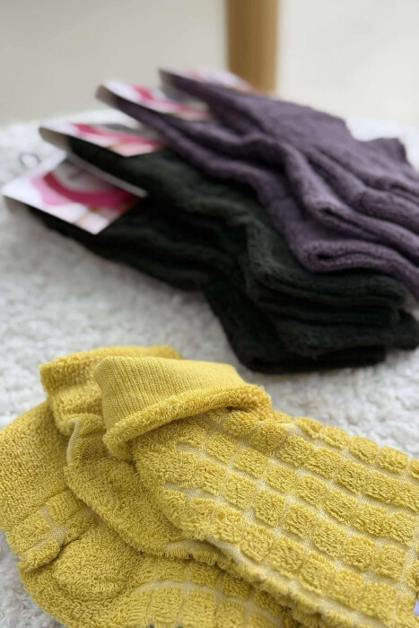 6 PAIR DIFFERENT COLORS WOMEN ANKLE SOCKS MULTIPLE/SHNGJ - 6