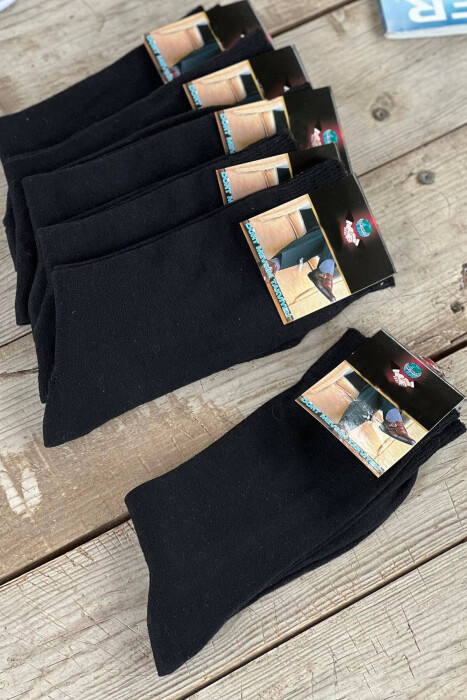 6 PAIR MEN CREW SOCKS IN BLACK COLOR 