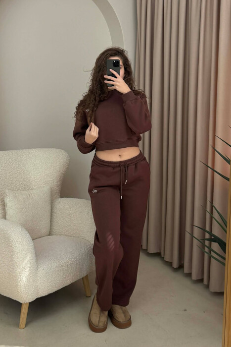 ALO CROPPED SWEATSHIRT+SWEATPANTS FLUFFY WOMEN SET BROWN/KAFE - KLAUDIO FASHION
