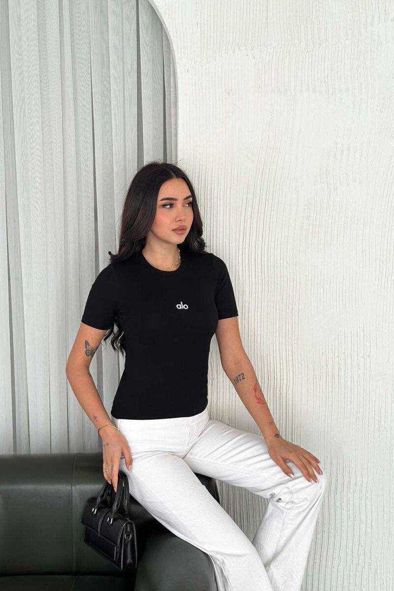 ALO FRONT WRITTING WOMEN T-SHIRT IN BLACK COLOR - 2