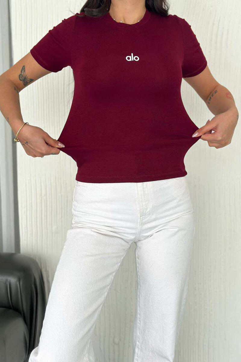 ALO FRONT WRITTING WOMEN T-SHIRT IN BURGUNDY COLOR - 3