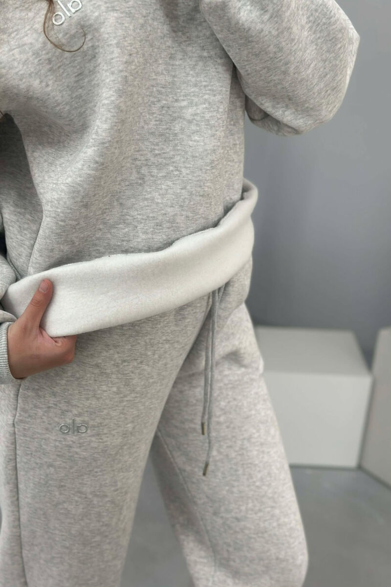ALO SWEATSHIRT+SWEATPANTS FLUFFY WOMEN SET LIGHT GREY/GZ - 4