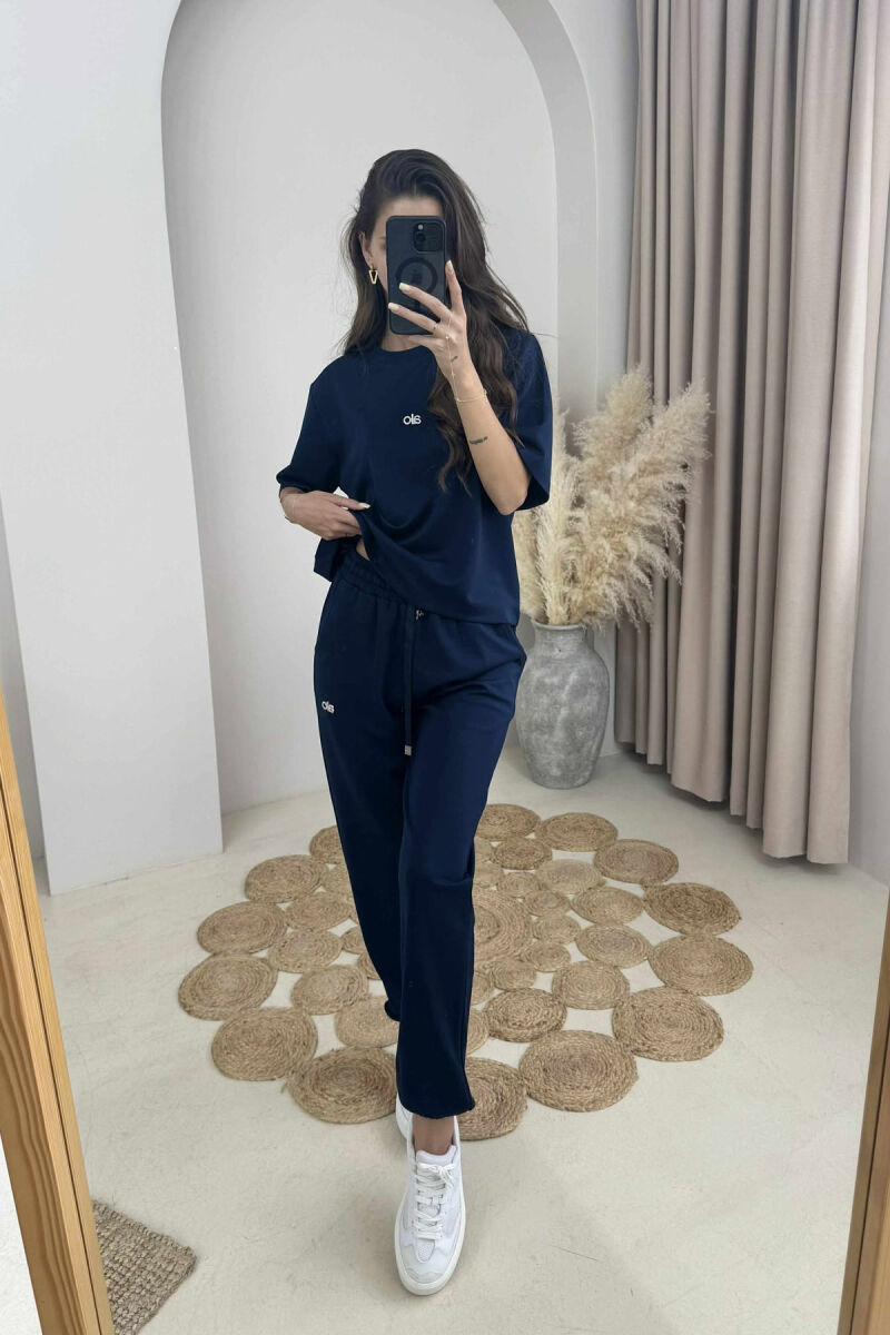 ALO WRITTING T-SHIRT+JOGGERS WOMEN SET DARK BLUE/BEE - 5