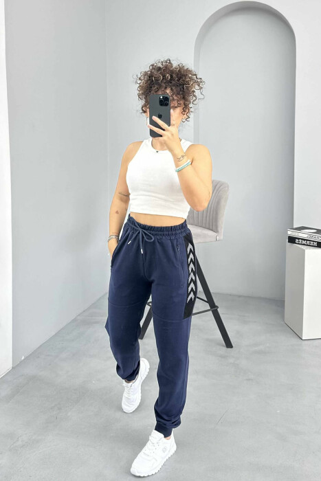 ARROW DESIGN ZIPPER POCKETS WOMEN JOGGERS DARK BLUE/BEE - 3