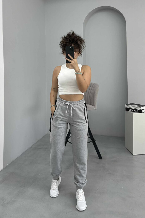 ARROW DESIGN ZIPPER POCKETS WOMEN JOGGERS LIGHT GREY/GZ 