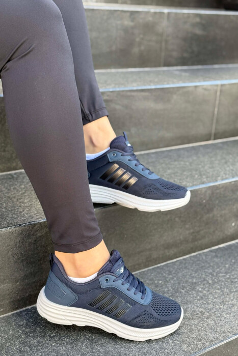 ATLETE ME PLATFORME TE THJESHTE PER FEMRA NE NGJYRE BLU + GRI - 2