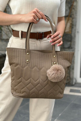 BAG WITH FLUFFY CHAIN WOMAN BEIGE/BEZHE 