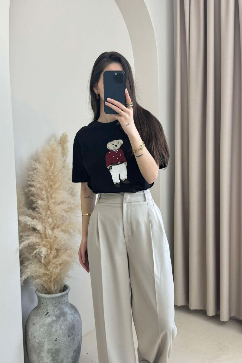 BEAR IMAGE SIMPLE COTTON WOMEN T-SHIRT IN BLACK COLOR - 2