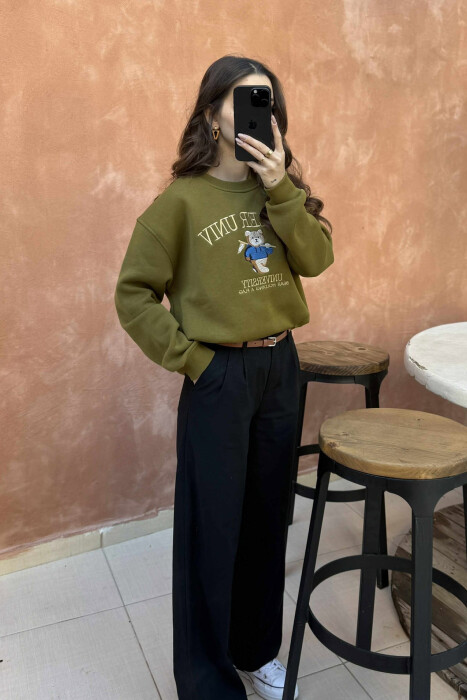 BEAR IMAGE WRITTINGS WOMEN SWEATSHIRT OLIVE/ULLI - 6