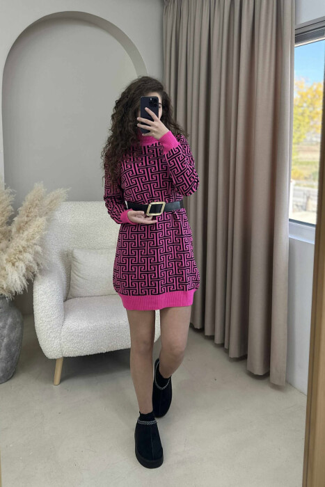 FUSTAN ME JAKË GOLF DHE ME DETAJIN E RRIPIT PËR FEMRA NË NGJYRË CIKLAMI - 