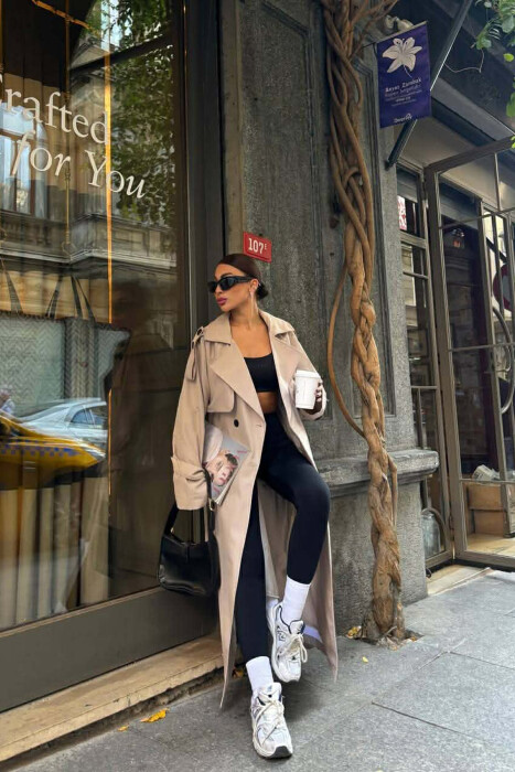 XHAKETE E GJATE ME DETAJIN E RRIPIT PER FEMRA NE NGJYRE GRI TE ZBARDHUR - KLAUDIO FASHION