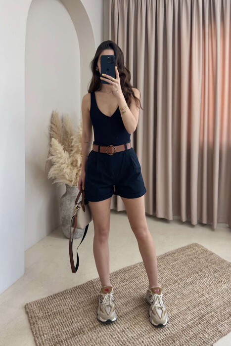 BELT DETAIL ONE COLOR WOMEN SHORTS BLACK/ E ZEZE - 2