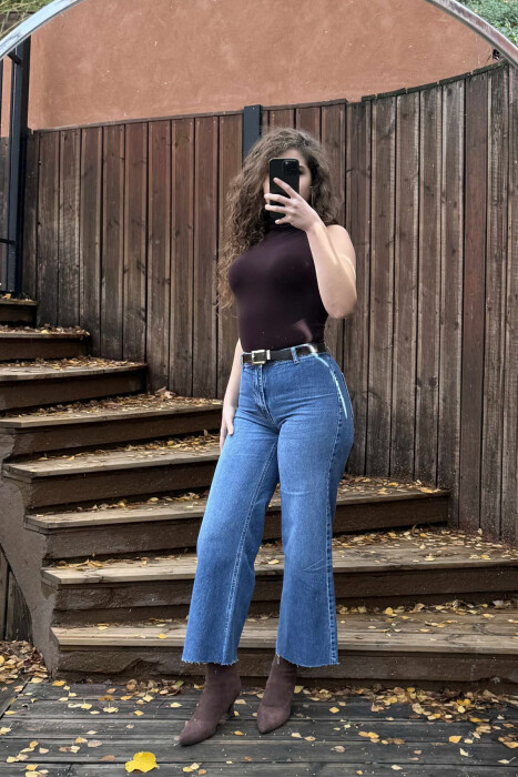 BELT DETAIL SIMPLE WOMEN JEANS BLUE/BLU - KLAUDIO FASHION