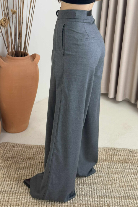 BELT DETAIL WIDE LEG WOMEN TROUSERS IN GREY COLOR - 4