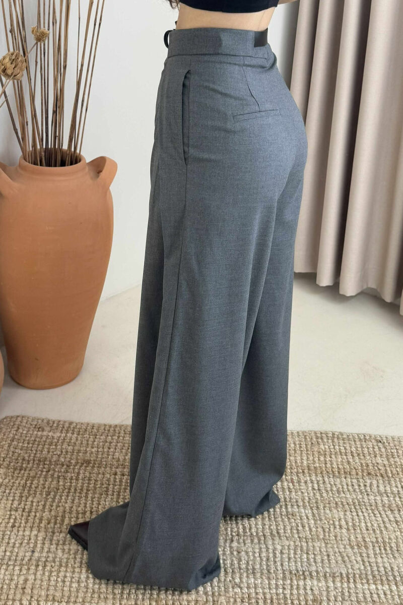 BELT DETAIL WIDE LEG WOMEN TROUSERS IN GREY COLOR - 4