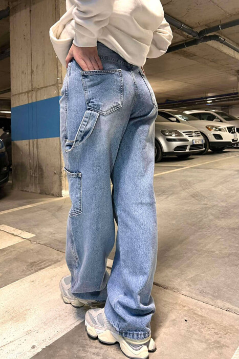 BELT DETAILS BAGGY WOMEN JEANS IN LIGHT BLUE COLOR - 7