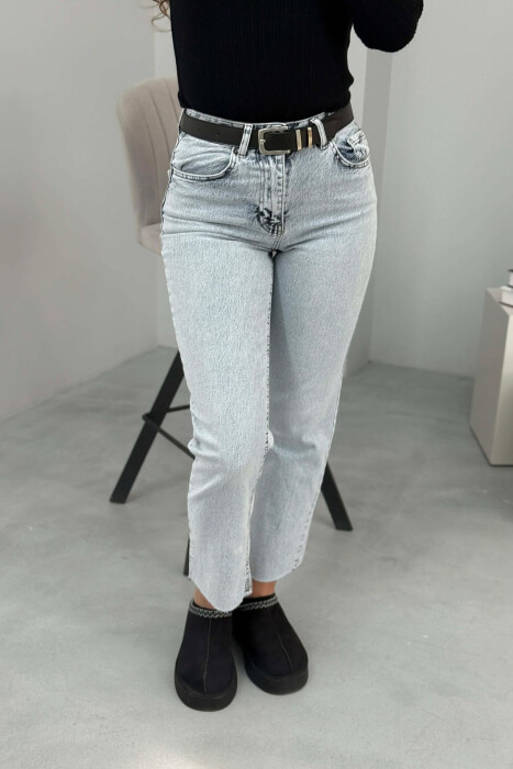 BELTED ONE COLOR STRAIGHT WOMEN JEANS BABY BLUE/BLU BY - KLAUDIO FASHION