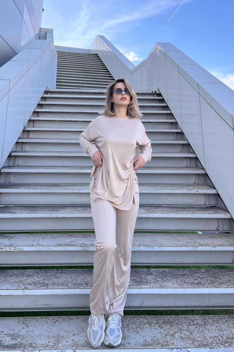 BLOUSE+WIDE LEG SWEATPANTS ONE COLOR WOMEN SET IN BEIGE COLOR - 1