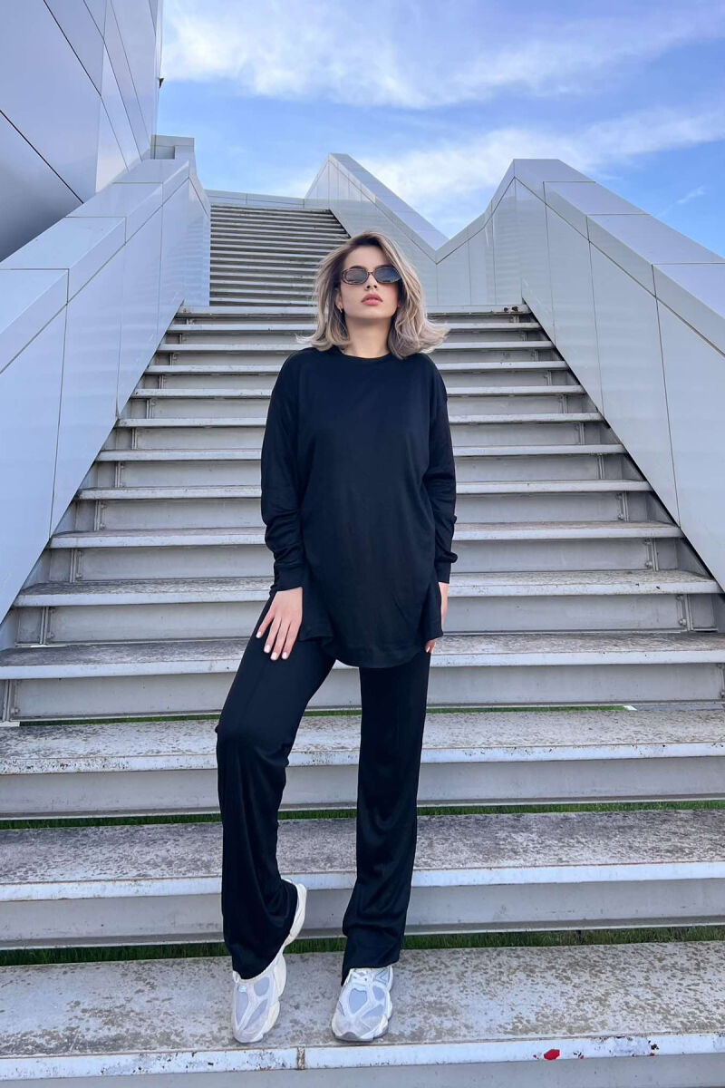 BLOUSE+WIDE LEG SWEATPANTS ONE COLOR WOMEN SET IN BLACK COLOR - 1