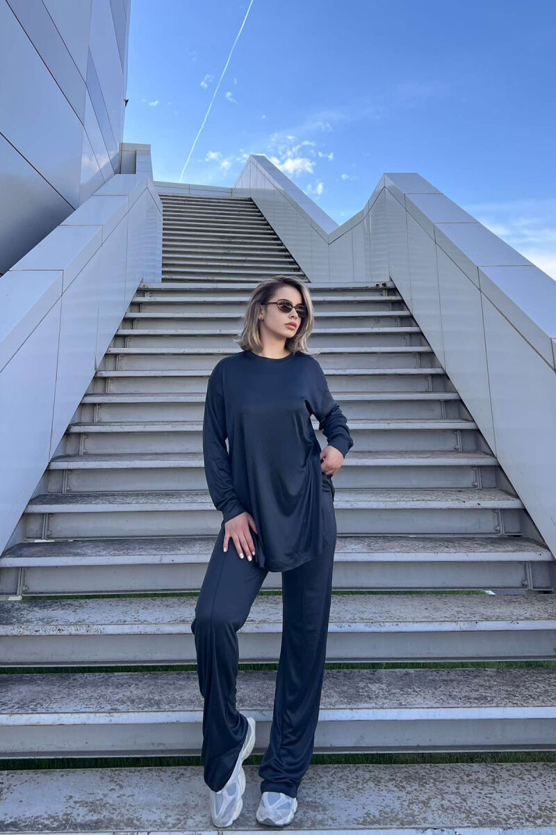 BLOUSE+WIDE LEG SWEATPANTS ONE COLOR WOMEN SET IN DARK GREY COLOR - 3