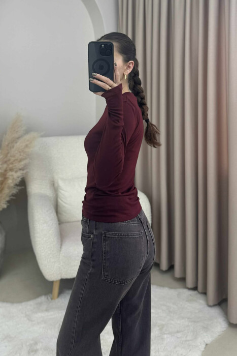 BLUZË E THJESHTË NJË NGJYRËSHE ME JAKË TË RRUMBULLAKËT PËR FEMRA NË NGJYRË VISHNJË TË ERRËT - 2