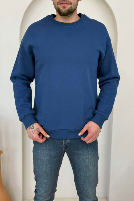 BLUZË E THJESHTË NJË NGJYRËSHE ME PUSH PËR MESHKUJ NË NGJYRËN BLU - 2