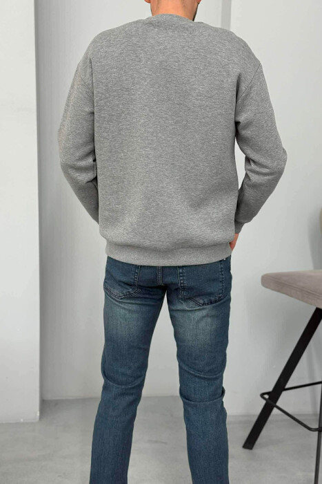 BLUZË E THJESHTË NJË NGJYRËSHE ME PUSH PËR MESHKUJ NË NGJYRËN GRI - 4