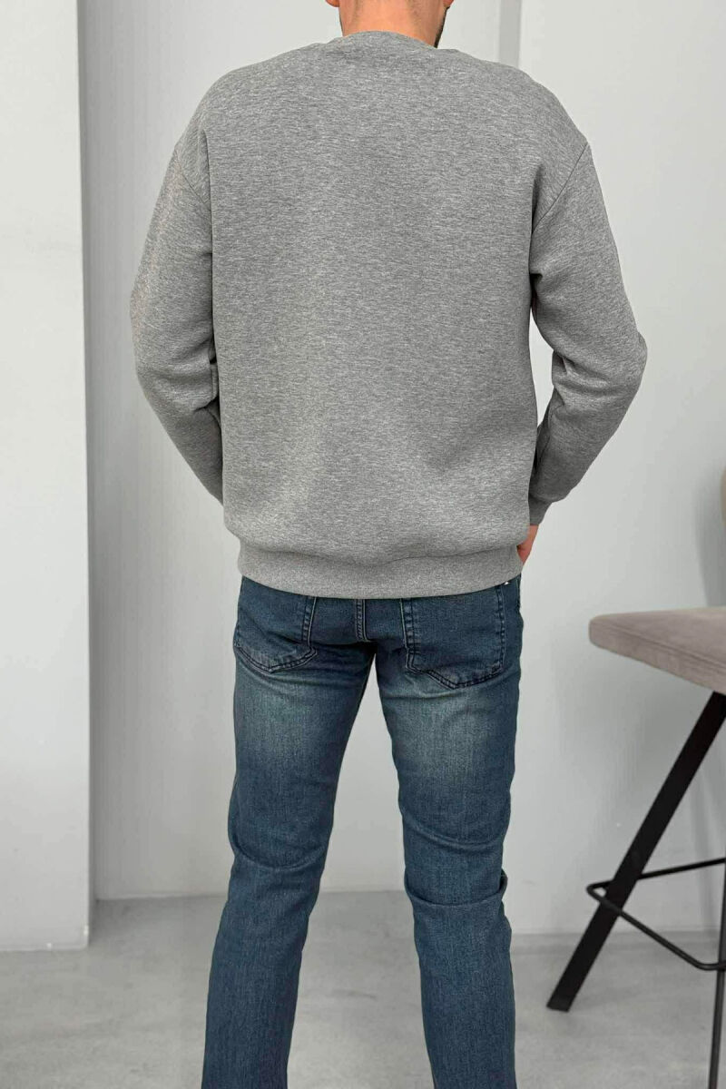 BLUZË E THJESHTË NJË NGJYRËSHE ME PUSH PËR MESHKUJ NË NGJYRËN GRI - 4