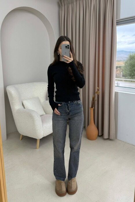 BLUZË E THJESHTË NJË NGJYRËSHE PËR FEMRA NË NGJYRË TË ZEZË - 5