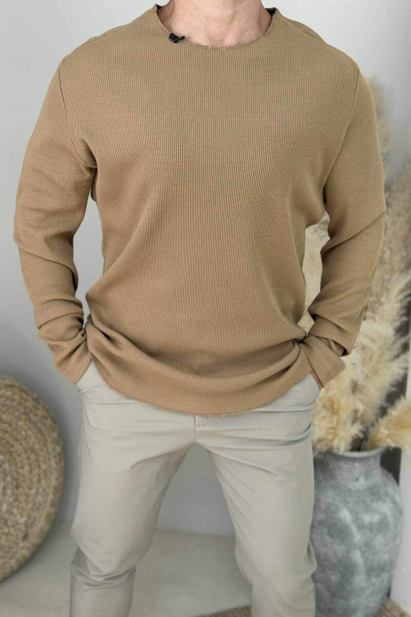 BLUZË E THJESHTË NJËNGJYRESHE PËR MESHKUJ NË NGJYRËN KAFE - 3