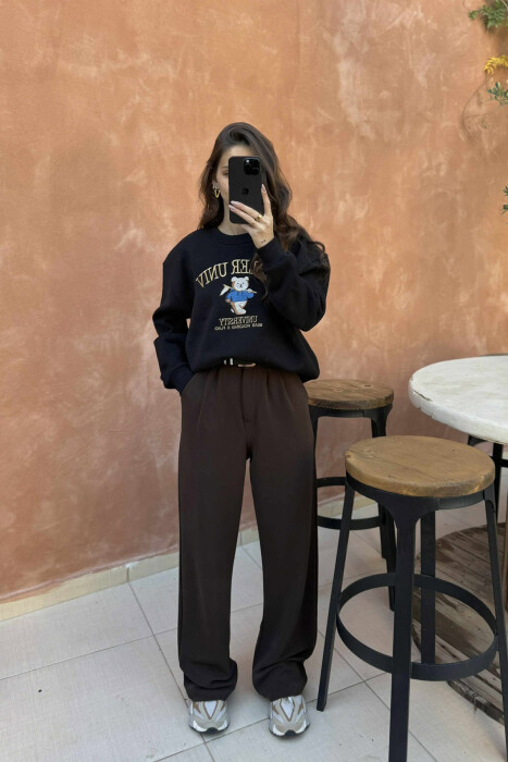 BLUZË ME IMAZHIN E ARUSHIT DHE ME SHKRIM PËR FEMRA NË NGJYRË TË ZEZË - 1