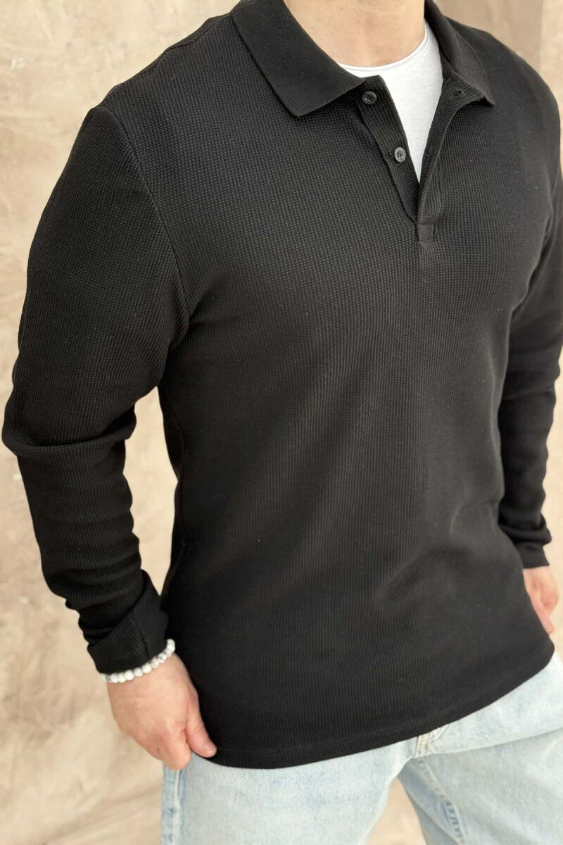 BLUZË ME JAKË POLO ME TEKSTURË PËR MESHKUJ NË NGJYRËN E ZEZË - 2