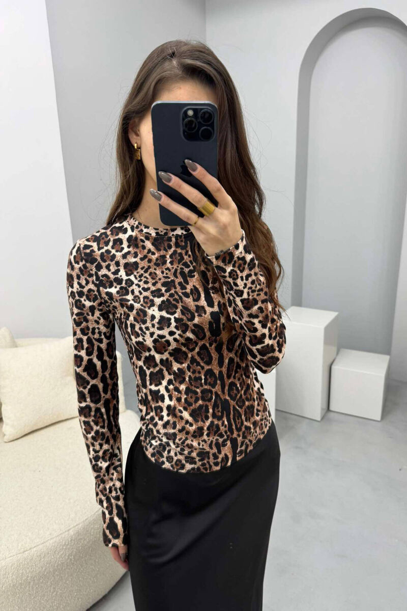 BLUZË ME JAKË RRETHORE ME DIZAJNIN E LEOPARDIT PËR FEMRA - 5