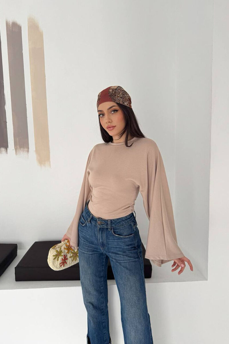 BLUZE ME MENGE TE GJATA PER FEMRA NE NGJYRE BEZHE - 2