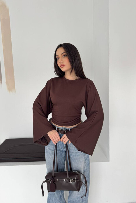 BLUZE ME MENGE TE GJATA PER FEMRA NE NGJYRE KAFE - 1