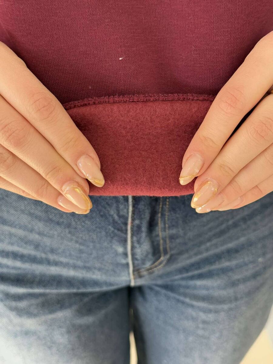 BLUZË ME PUSH ME SHKRIME PËR FEMRA NË NGJYRËN VISHNJË - 3