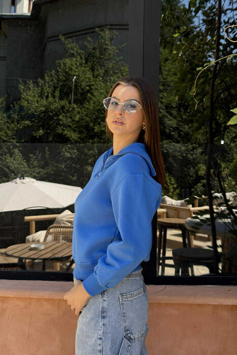 BLUZË ME PUSH ME ZINXHIR PËR FEMRA NË NGJYRË BLU E ZBARDHUR - 3