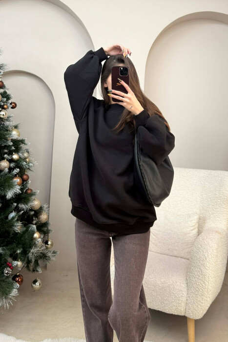 BLUZË ME PUSH PËR FEMRA NË NGJYRËN E ZEZË - 2