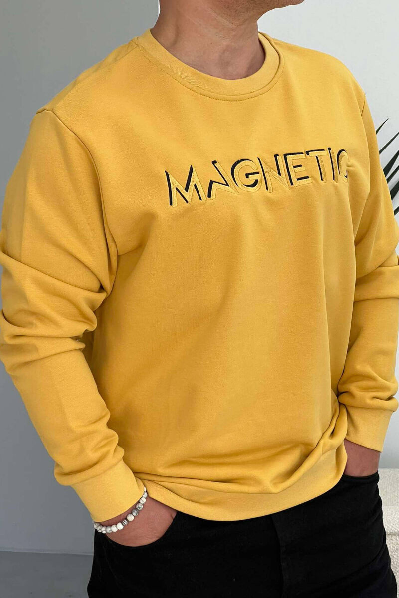 BLUZË ME SHKRIM PËR MESHKUJ NË NGJYRËN E VERDHË - 1