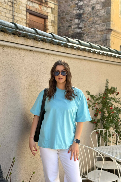 T-SHIRT NJE NGJYRESH PER FEMRA NE NGJYRE BABY BLU+6 PALE ÇORAPE DHURATE - 4