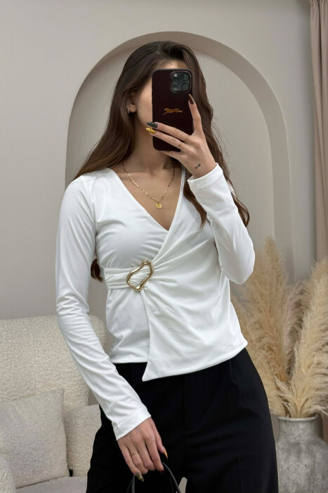 BLUZE NJE NGJYRESHE ME DETAJ FLORIRI PER FEMRA NE NGJYRE TE BARDHE - 3