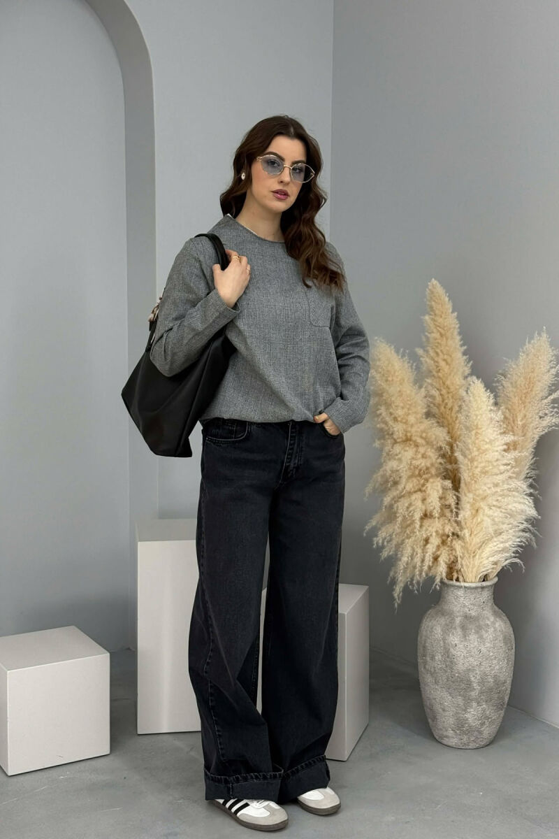 BLUZË NJË NGJYRËSHE ME JAKË RRUMBULLAKE DHE ME DETAJIN E XHEPIT PËR FEMRA NË NGJYRËN GRI - 6