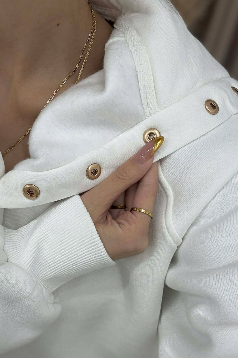 BLUZE NJE NGJYRESHE ME PUSH DHE BUTONA PER FEMRA NE NGJYRE TE BARDHE - 3