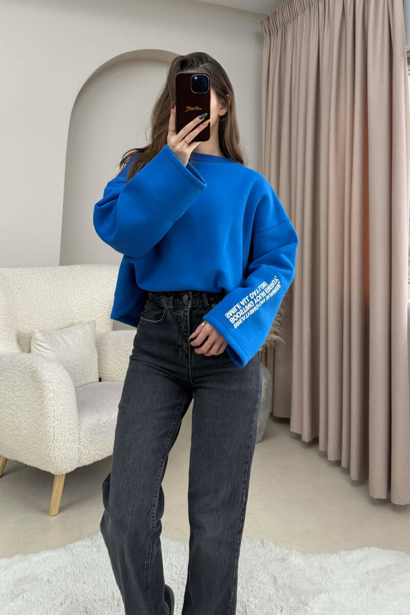 BLUZE NJE NGJYRESHE ME PUSH DHE ME SHKRIME NE PJESEN E PASME PER FEMRA NE NGJYRE BLU - 5