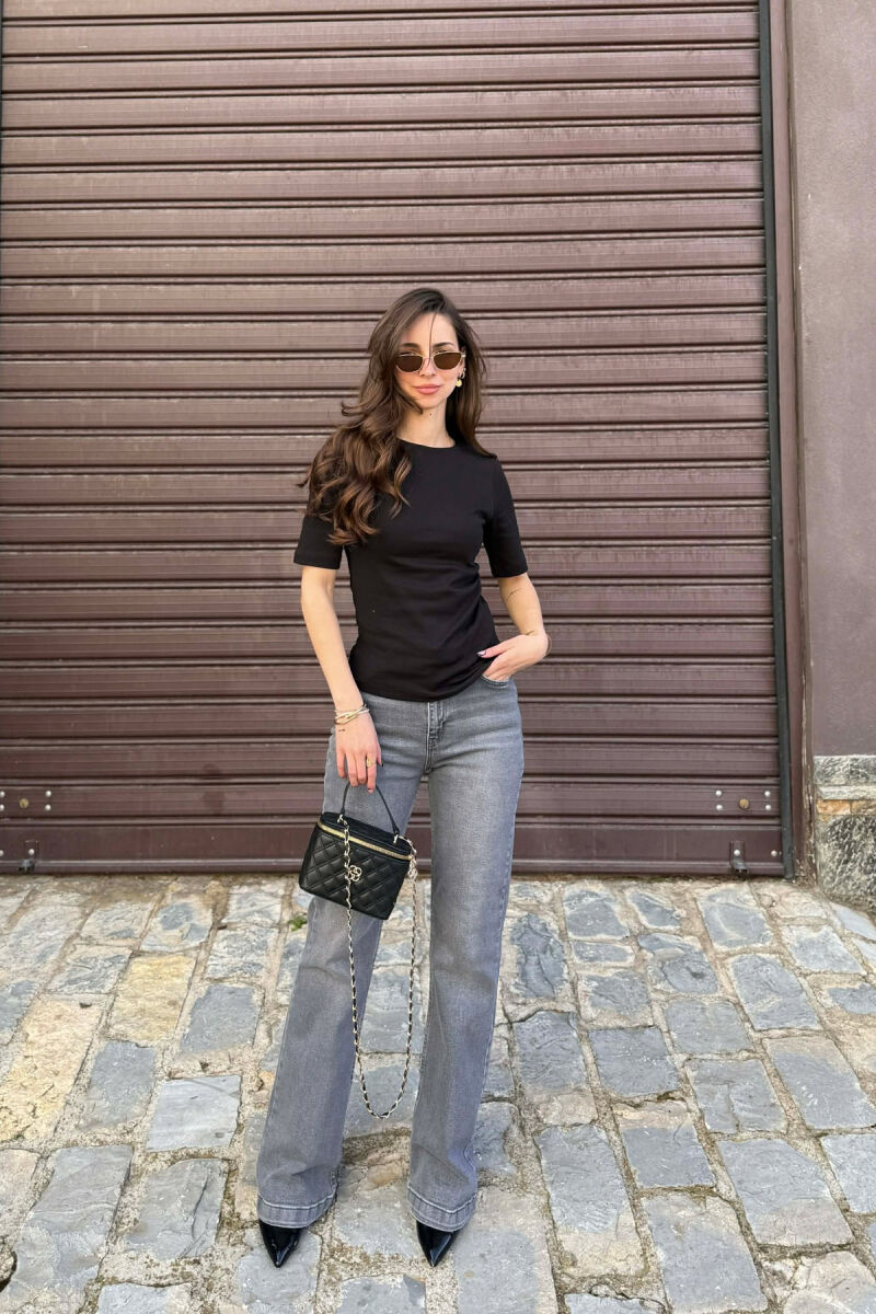 BLUZE NJE NGJYRESHE PER FEMRA NE NGJYRE TE ZEZE - 3