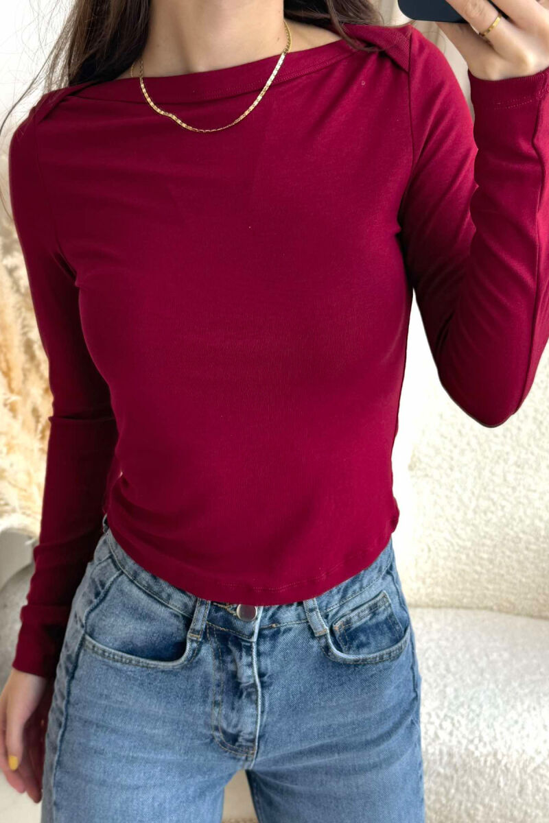 BLUZË NJË NGJYRËSHE E THJESHTË PËR FEMRA NË NGJYRËN VISHNJË - 2