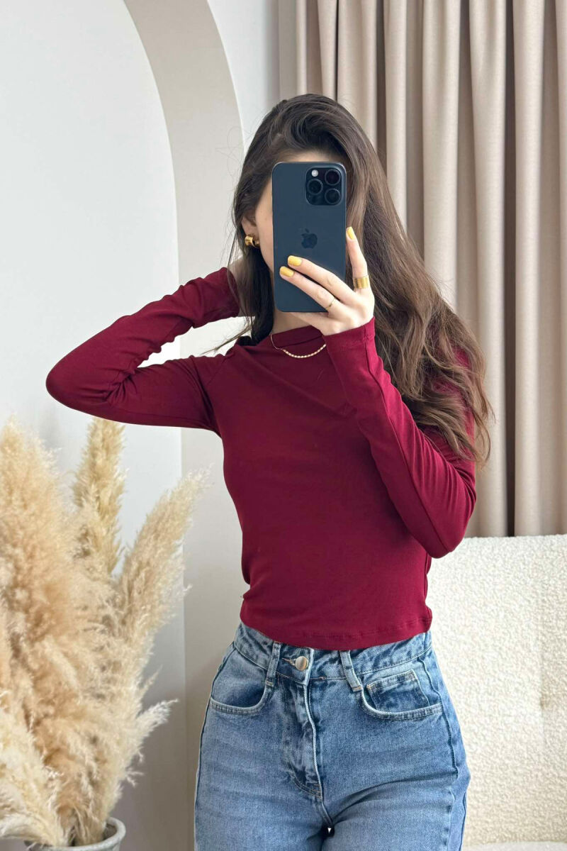 BLUZË NJË NGJYRËSHE E THJESHTË PËR FEMRA NË NGJYRËN VISHNJË - 5